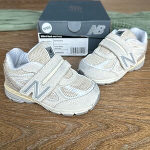 New Balance 990v4 Hook and Loop Wide